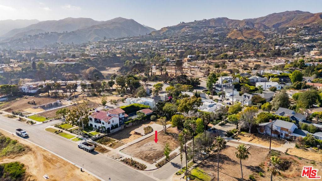 Pacific Palisades, CA 90272,15921 Asilomar BLVD