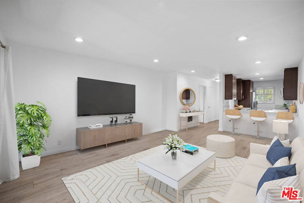 Harbor City, CA 90710,26251 Vermont AVE #103