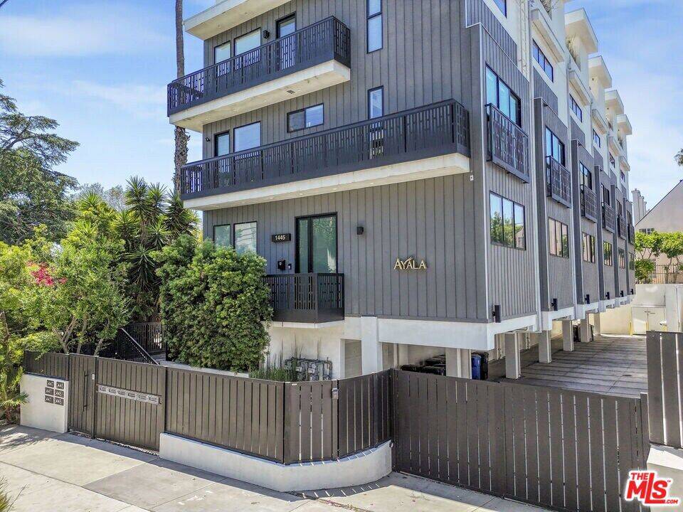 Los Angeles, CA 90046,1445 1/4 N Martel AVE