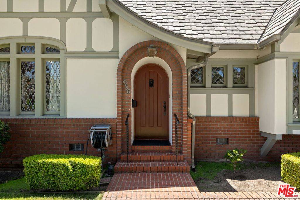 Culver City, CA 90232,4155 Madison AVE