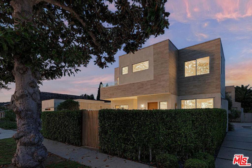 Culver City, CA 90232,4225 La Salle AVE