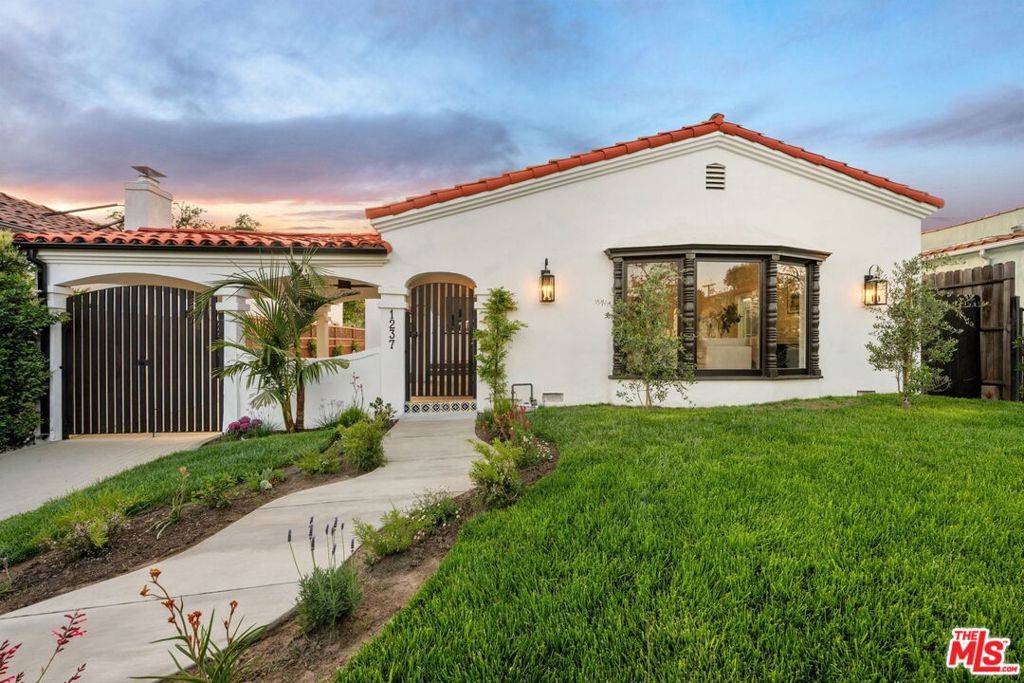 Los Angeles, CA 90019,1237 S Curson AVE
