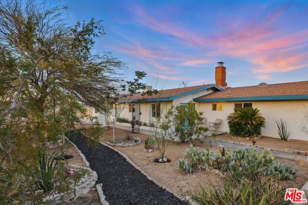 Yucca Valley, CA 92284,6391 Ruth DR