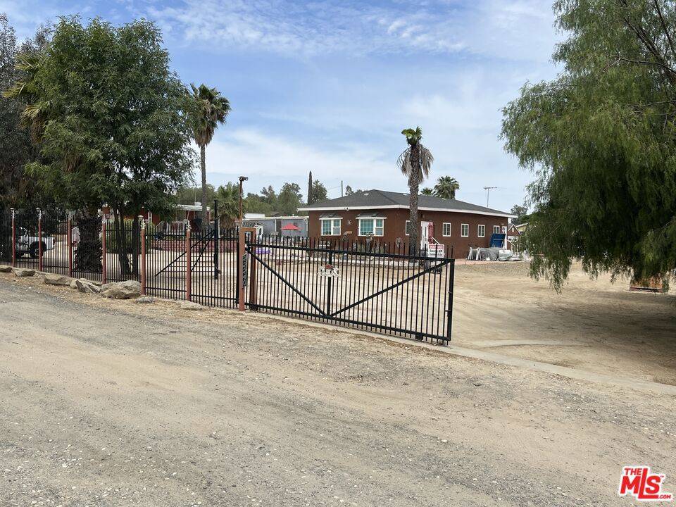 Perris, CA 92570,22240 Amelia RD