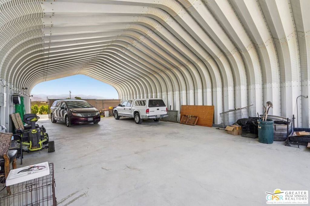 Desert Hot Springs, CA 92241,22950 Henry RD