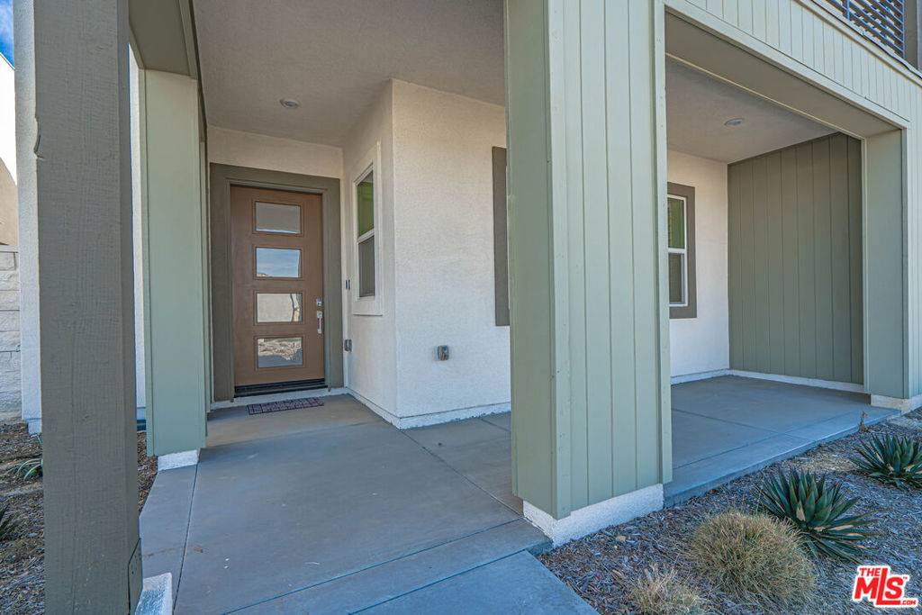 Valencia, CA 91381,27081 Amber Sky WAY