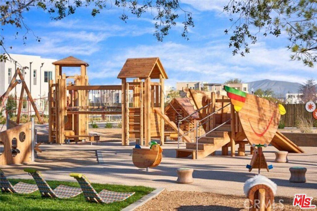 Irvine, CA 92618,148 Terrapin