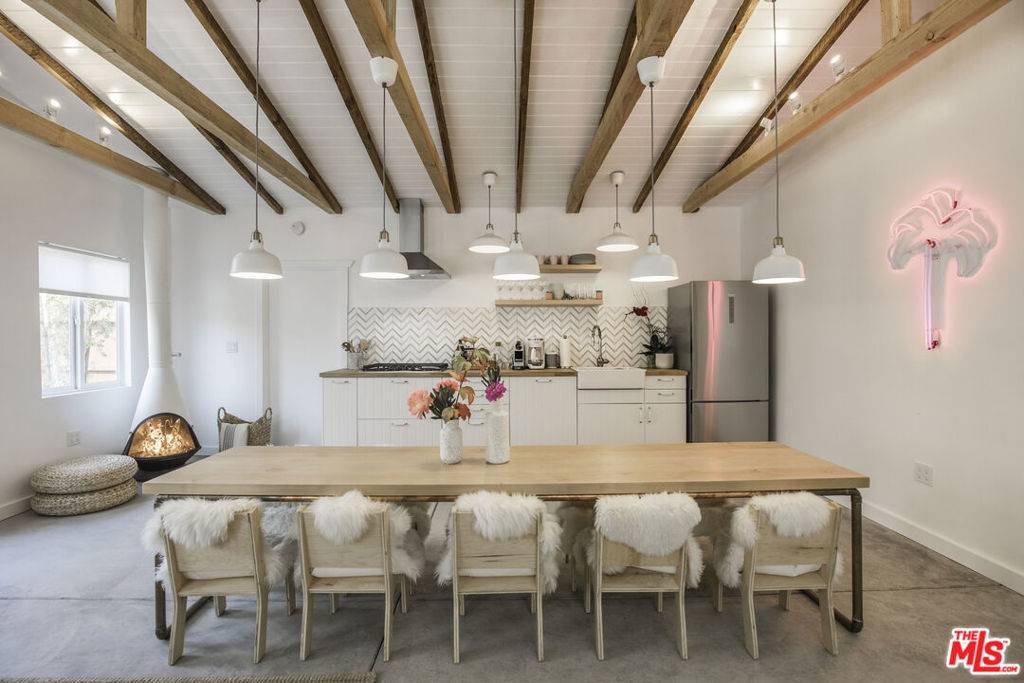 Venice, CA 90291,718 #1/2 Vernon AVE