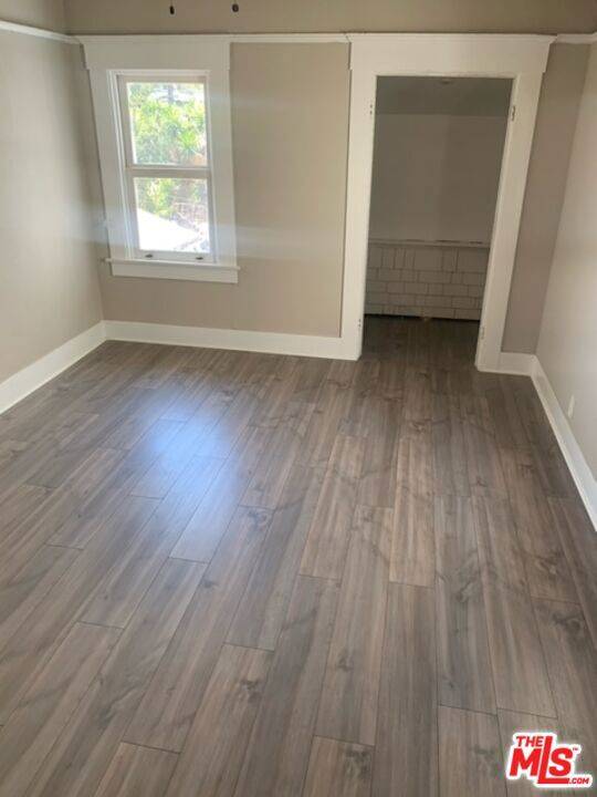 Los Angeles, CA 90019,1829 S Gramercy PL