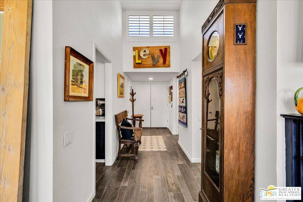 Palm Springs, CA 92264,7651 Calle Mazamitla
