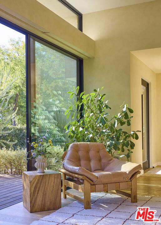 Topanga, CA 90290,1416 Bonnell Drive