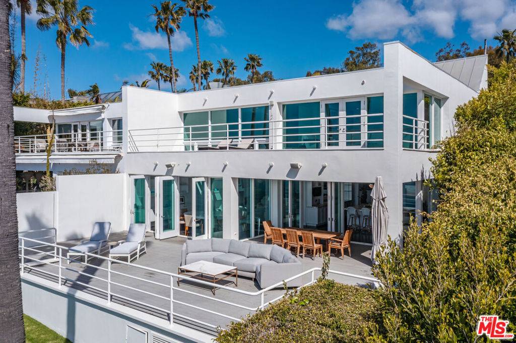 Malibu, CA 90265,27420 Pacific Coast HWY