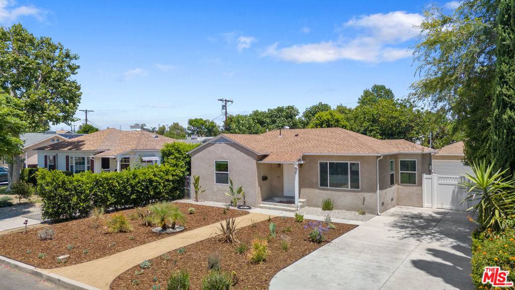 Van Nuys, CA 91406,7718 Genesta AVE
