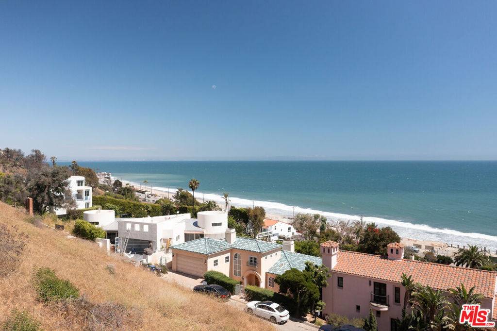 Malibu, CA 90265,21641 Rambla Vista