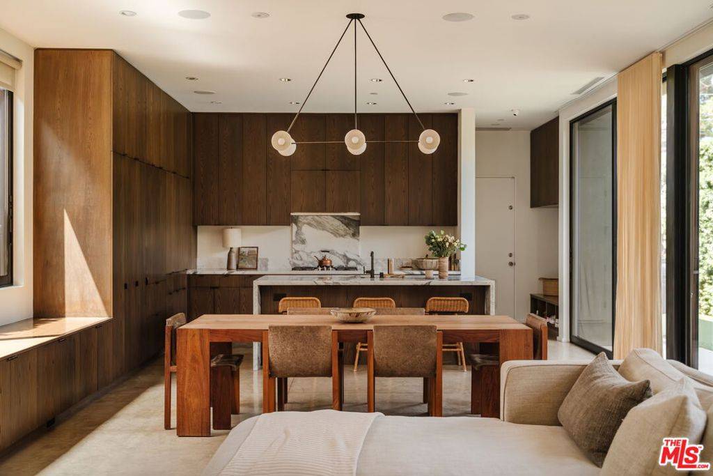 Venice, CA 90291,2013 Louella AVE