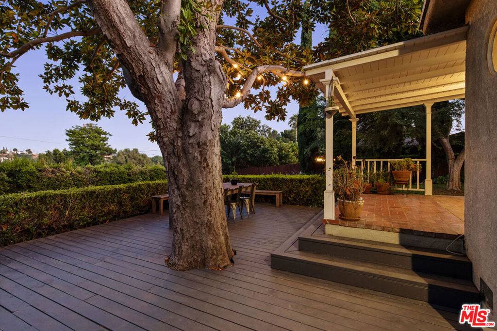 Los Angeles, CA 90031,1080 Pagoda PL