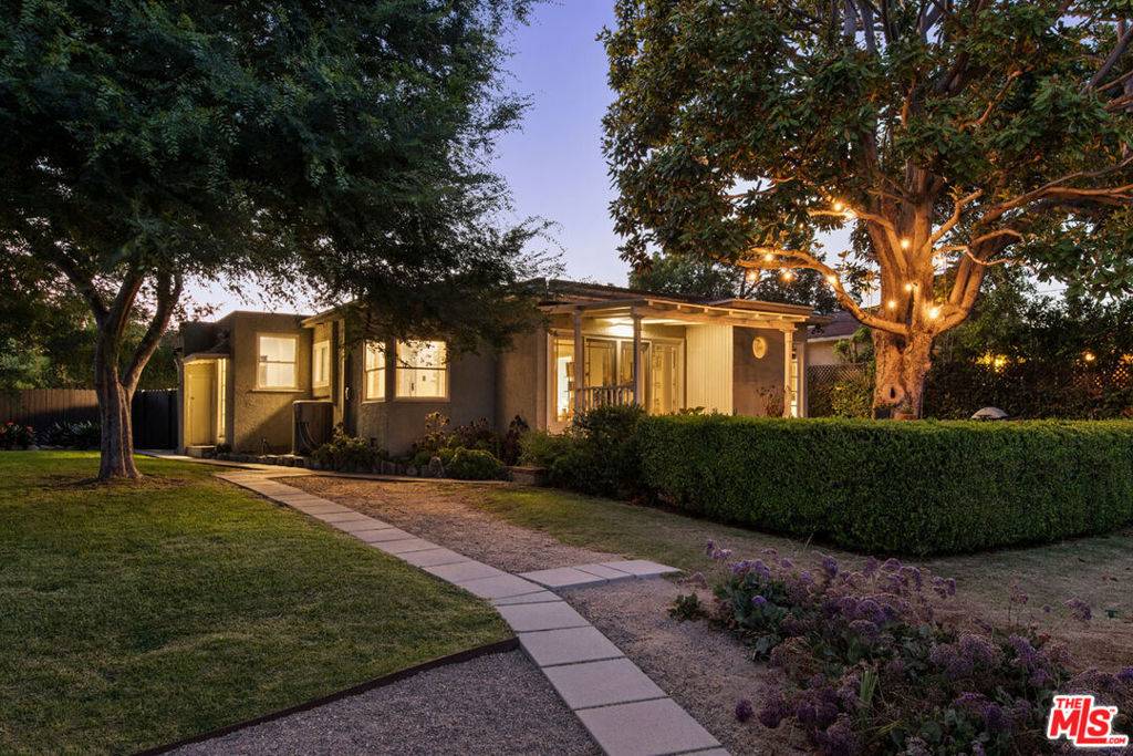 Los Angeles, CA 90031,1080 Pagoda PL