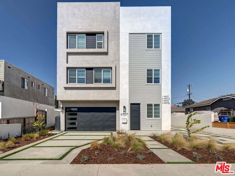 Los Angeles, CA 90019,4507 Saturn ST #4507 1/2