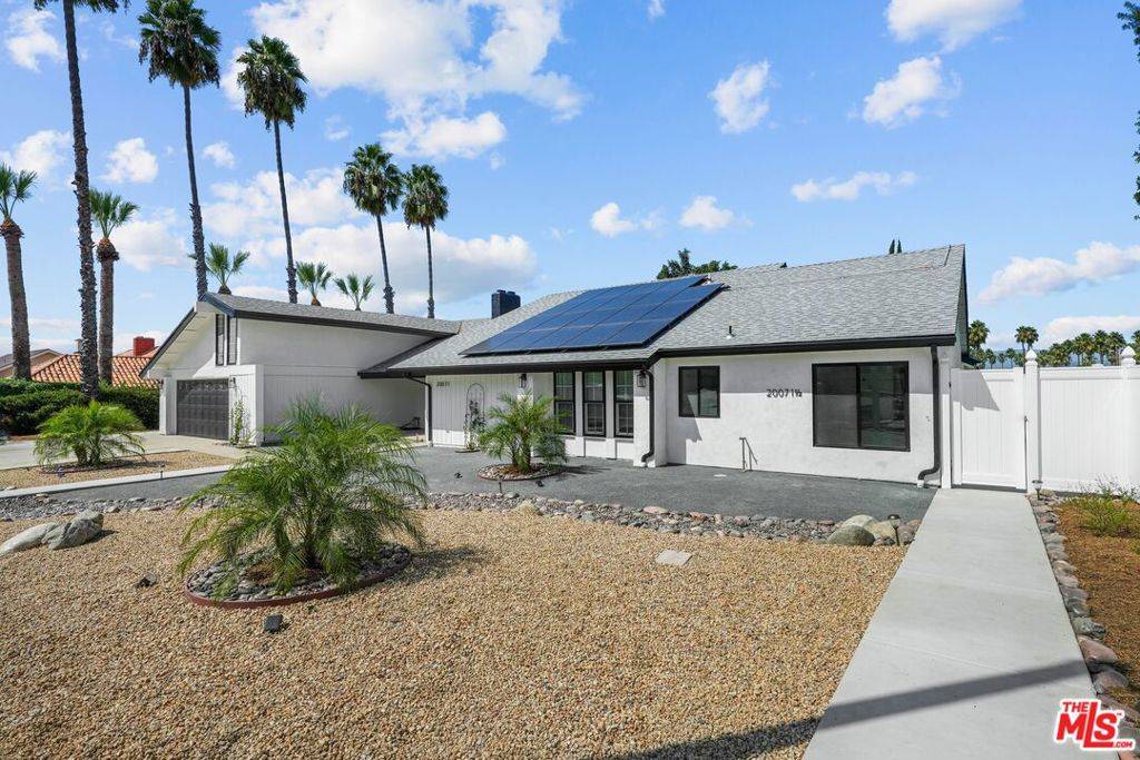Walnut, CA 91789,20071 1/2 Emerald Meadow DR