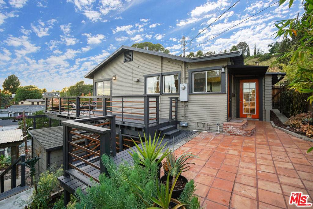 Los Angeles, CA 90042,5318 Raber ST