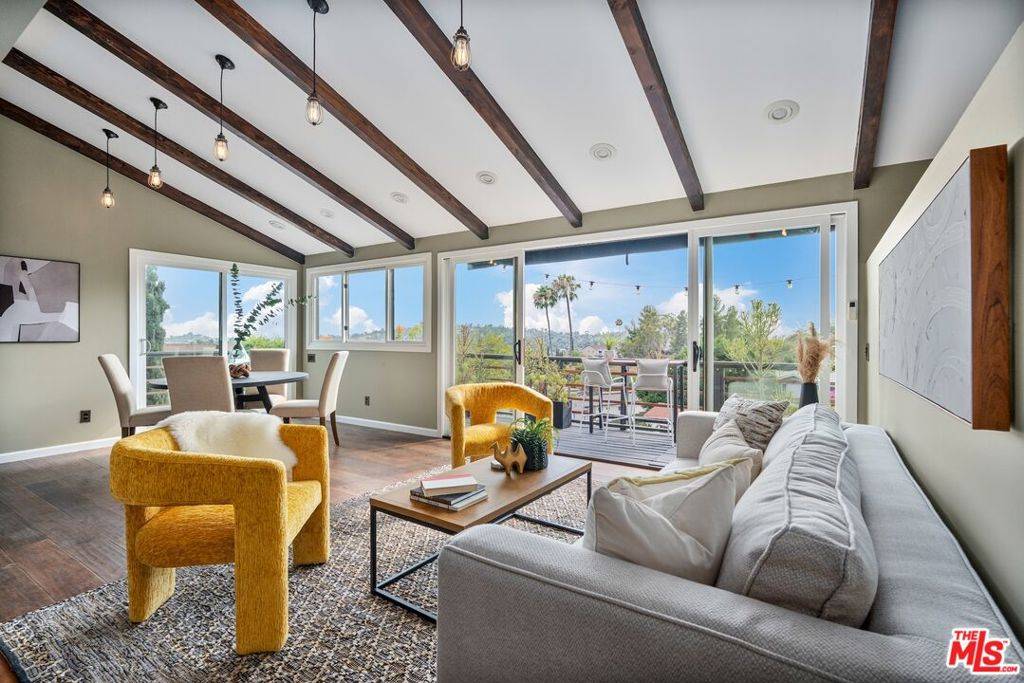 Los Angeles, CA 90042,5318 Raber ST