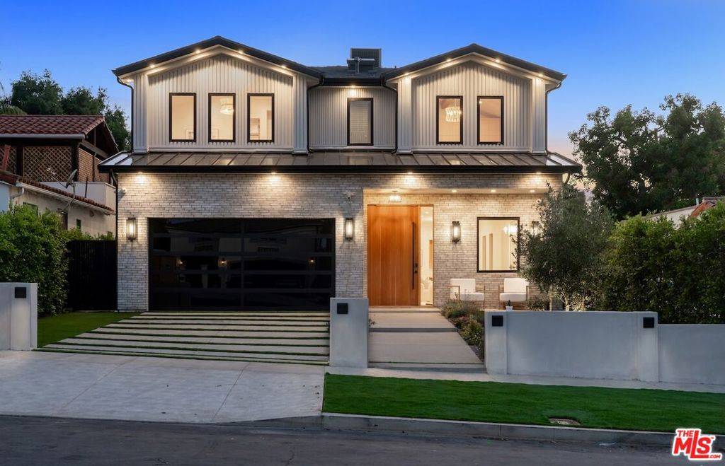 Sherman Oaks, CA 91423,4273 Murietta AVE