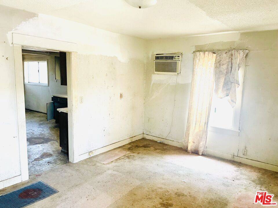 Los Angeles, CA 90042,5307 Baltimore ST