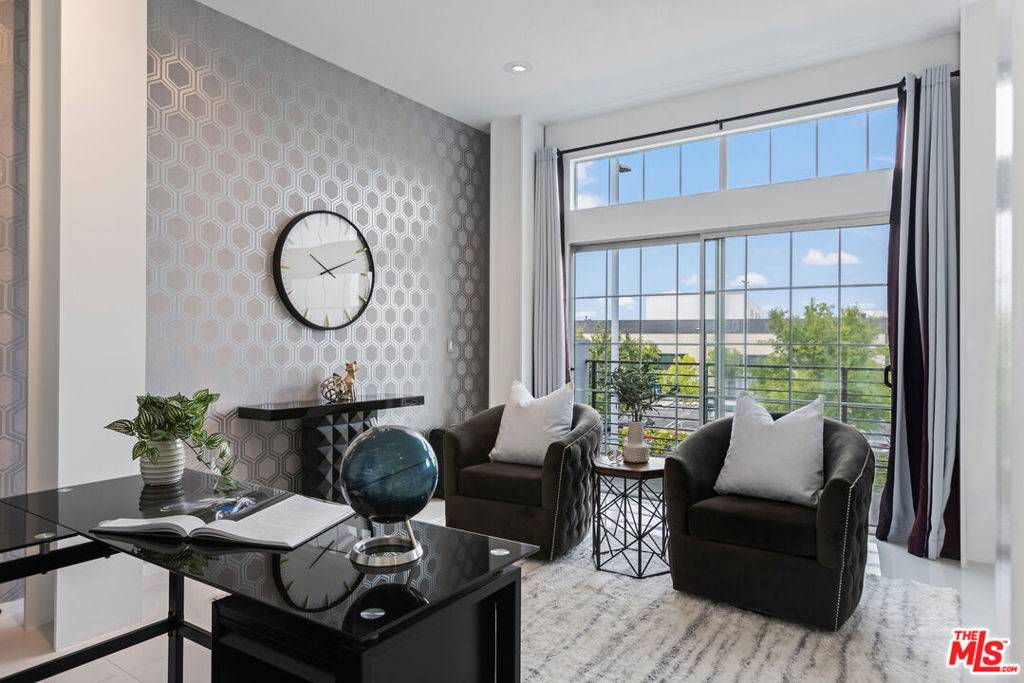 Playa Vista, CA 90094,5400 Playa Vista DR #23