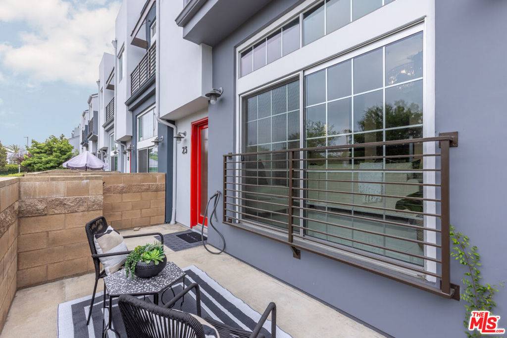 Playa Vista, CA 90094,5400 Playa Vista DR #23