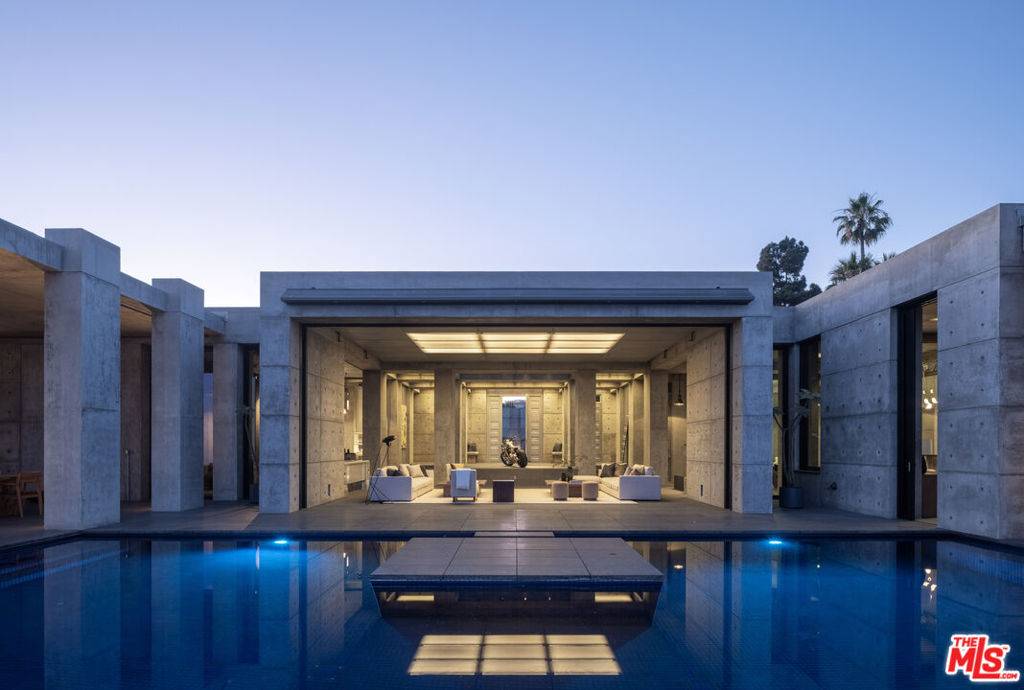 Beverly Hills, CA 90210,410 Trousdale PL