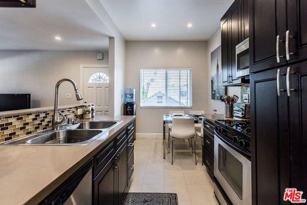 Studio City, CA 91602,4409 IRVINE AVE