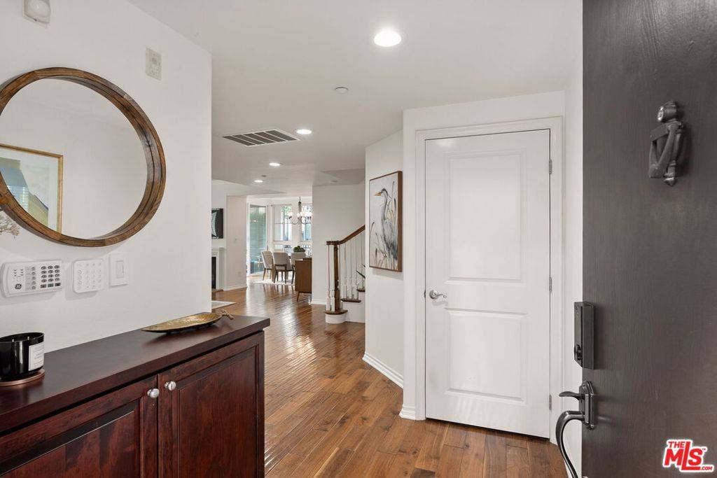 Playa Vista, CA 90094,13031 Villosa PL #115