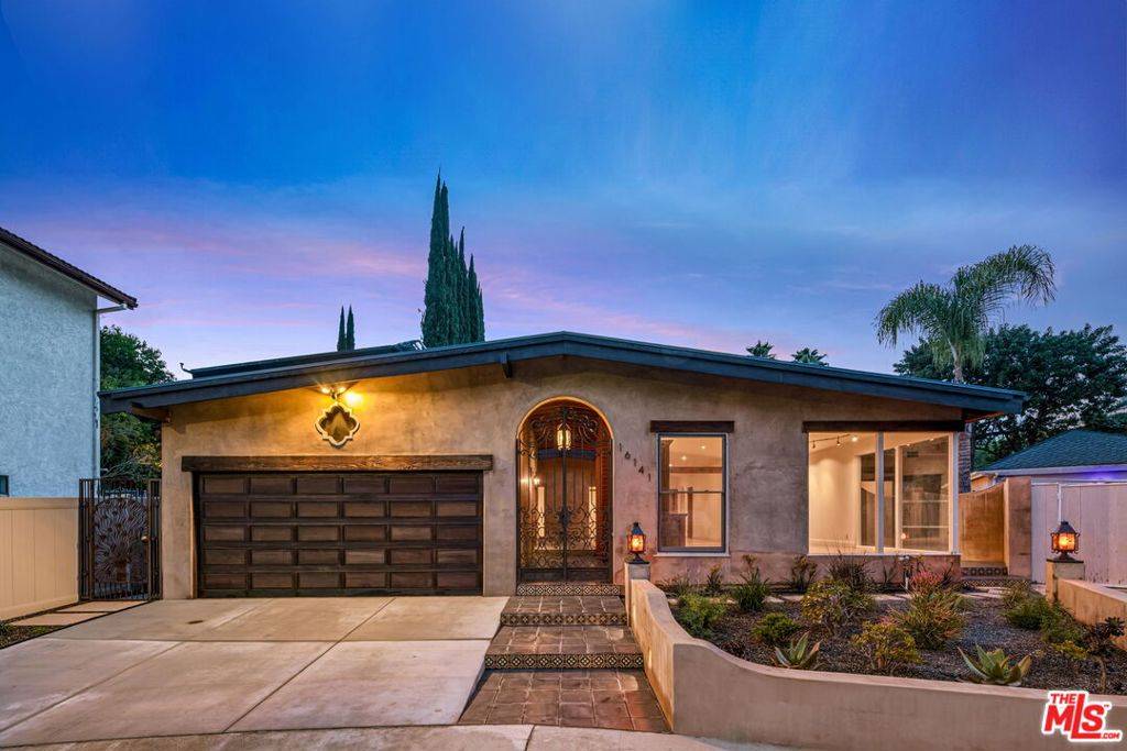 Sherman Oaks, CA 91403,16141 Bayberry PL