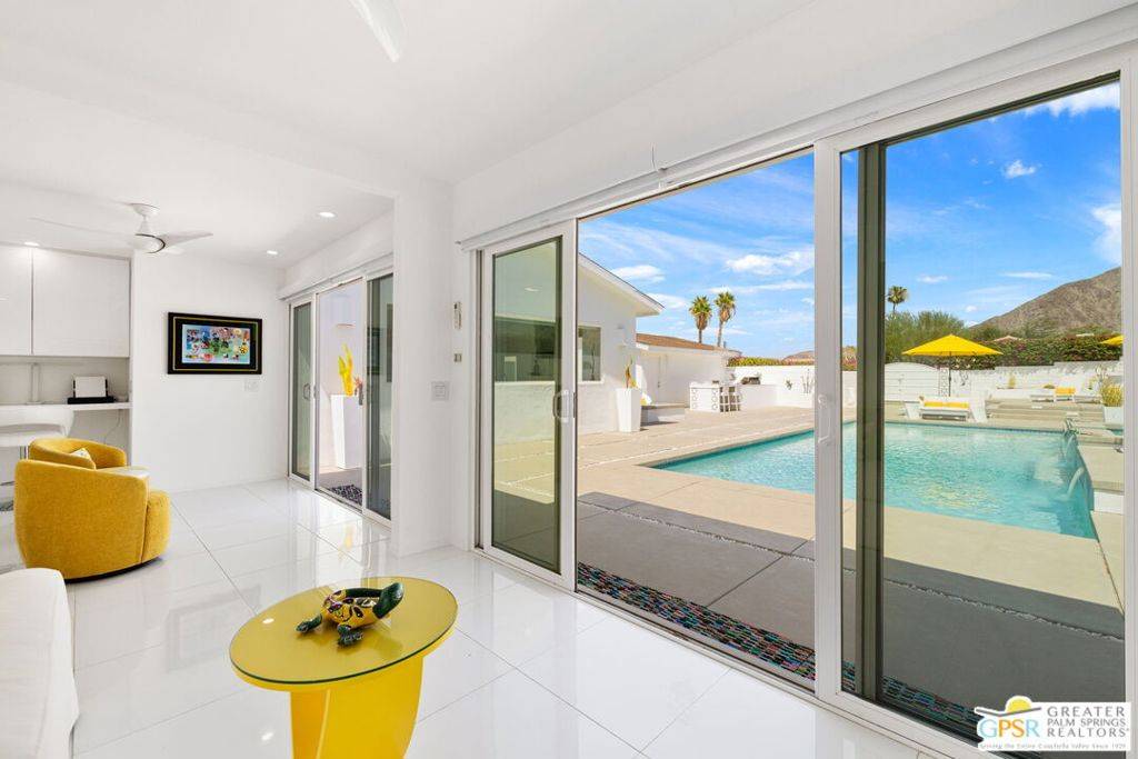 La Quinta, CA 92253,53225 Avenida Herrera