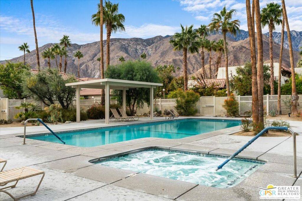 Palm Springs, CA 92262,2054 N Mira Vista WAY