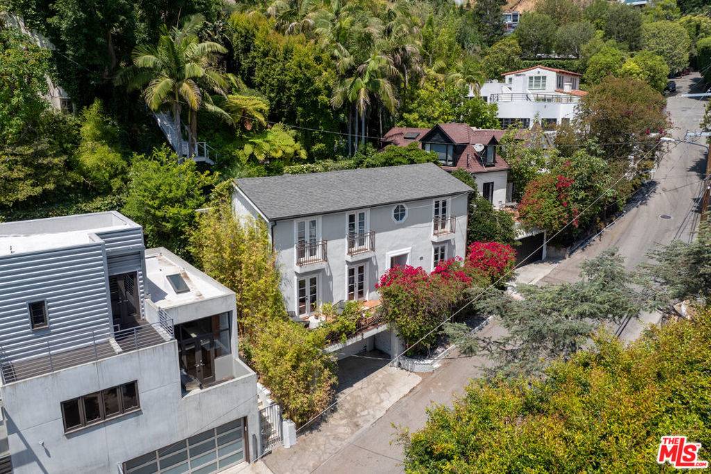 Los Angeles, CA 90069,1531 Marmont AVE