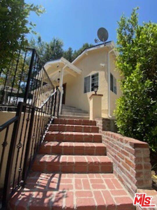 Studio City, CA 91604,3967 Oeste AVE