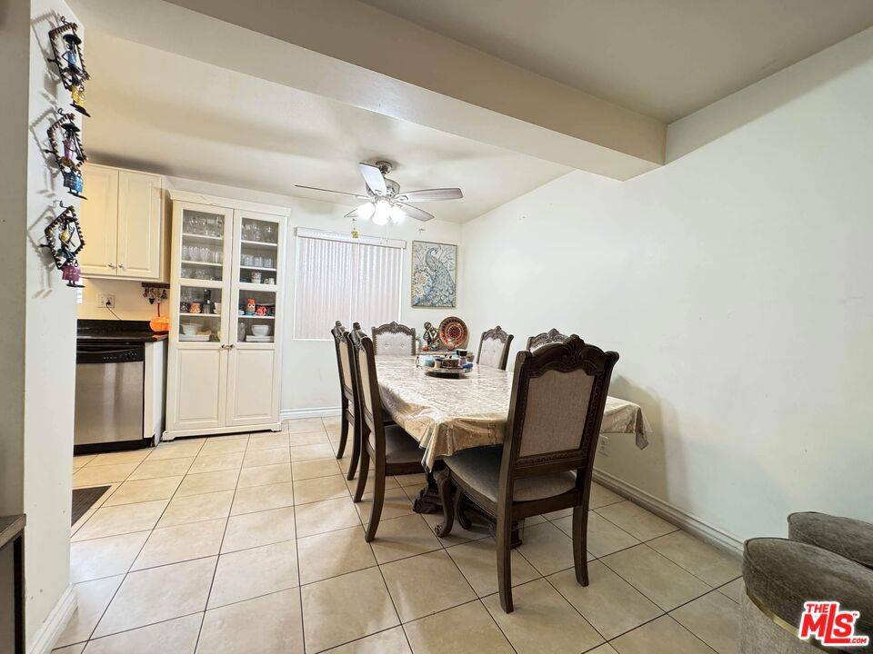 Winnetka, CA 91306,20159 Cohasset ST #7