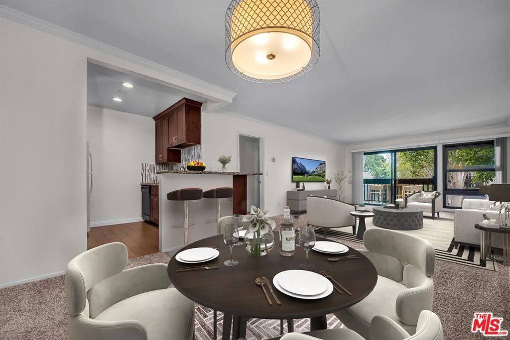Playa Del Rey, CA 90293,7740 Redlands ST #M3075