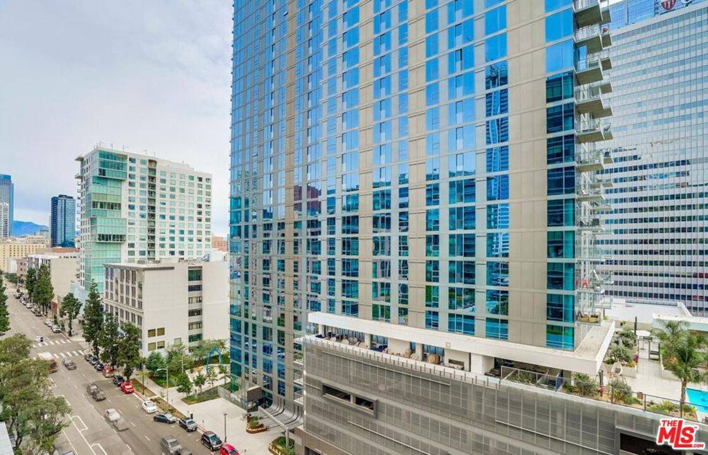 Los Angeles, CA 90015,1155 S GRAND AVE #1315