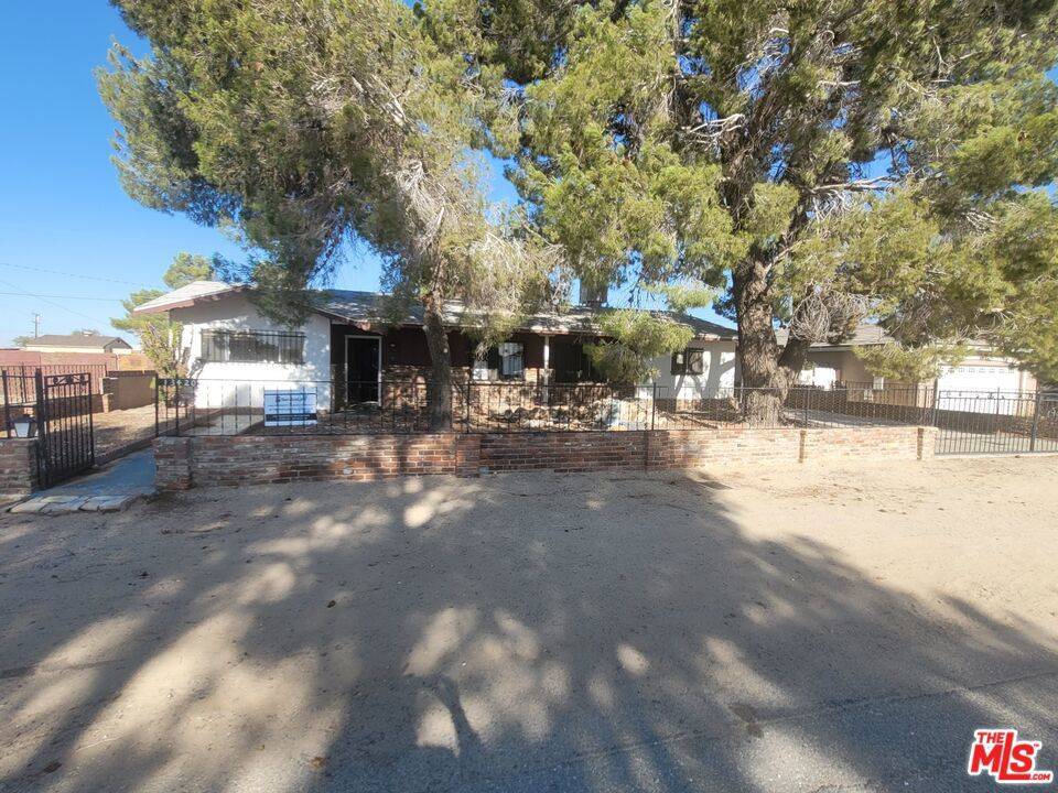 Edwards, CA 93523,13420 Gilbert ST