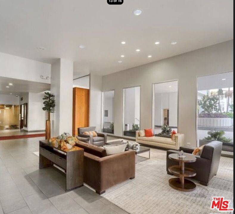Los Angeles, CA 90024,10501 Wilshire BLVD #2304