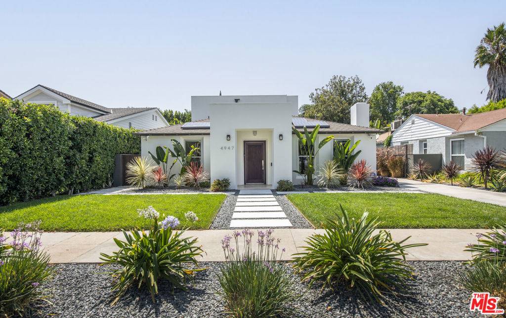 Sherman Oaks, CA 91423,4947 Varna AVE