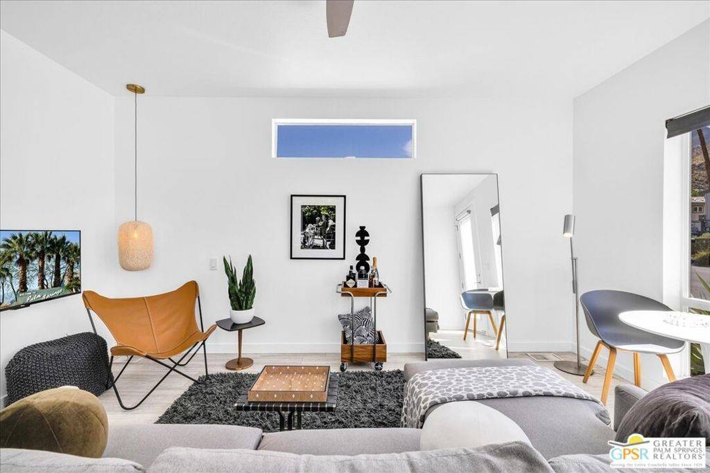 Palm Springs, CA 92264,137 Pali DR