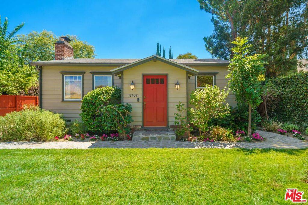 Valley Village, CA 91607,12432 Hesby ST