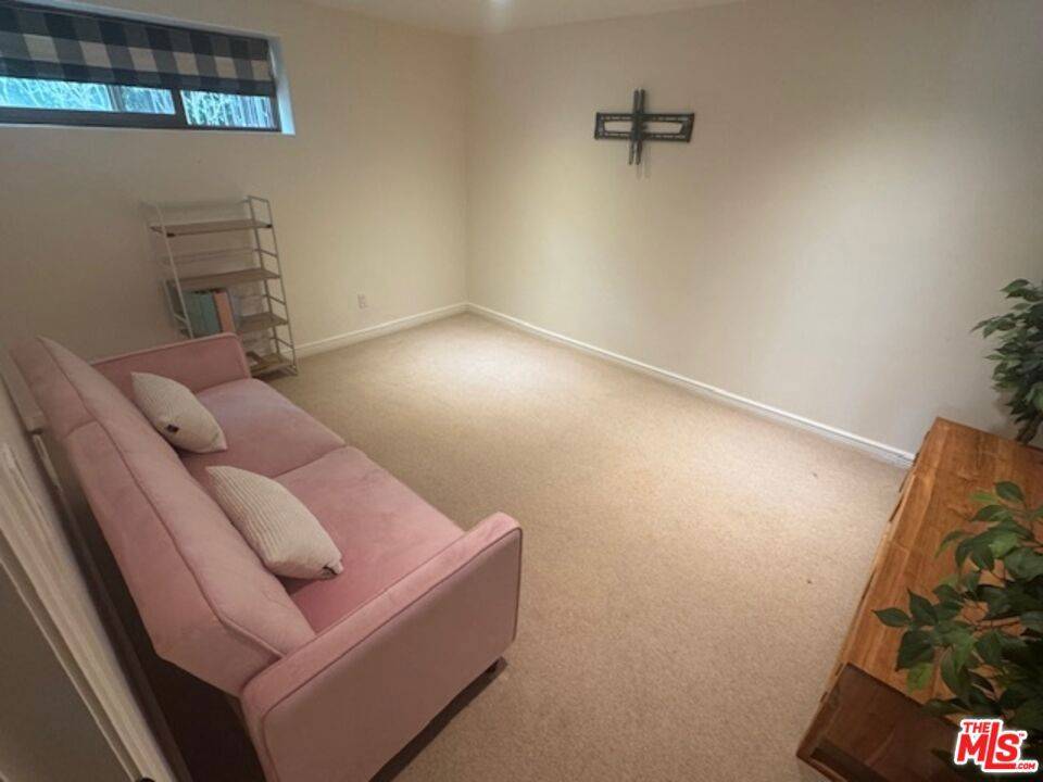 Malibu, CA 90265,29244 Greenwater RD