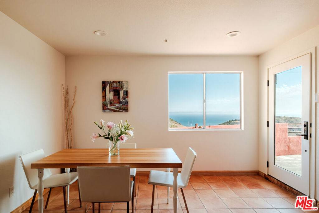 Malibu, CA 90265,3029 Sequit DR