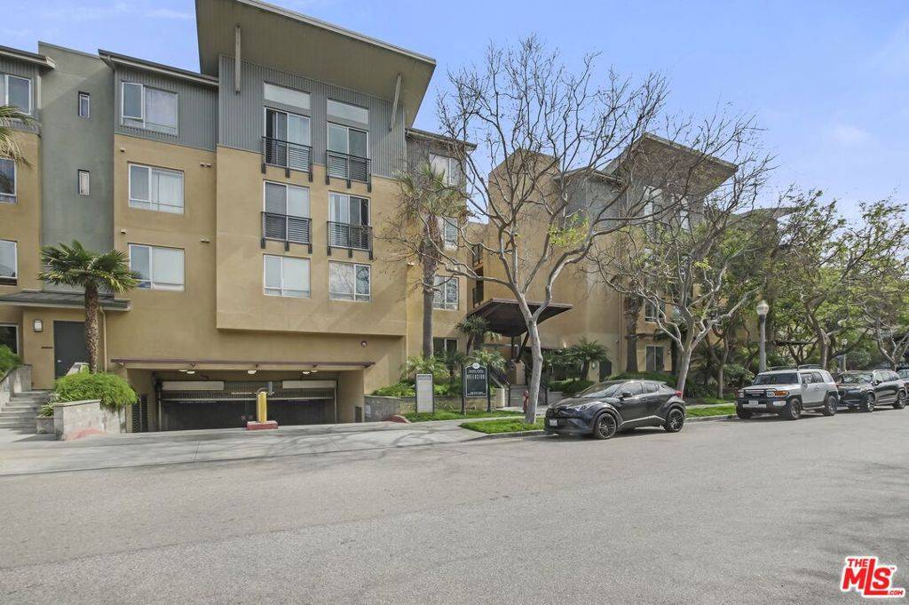 Playa Vista, CA 90094,6400 Crescent Pkwy #415