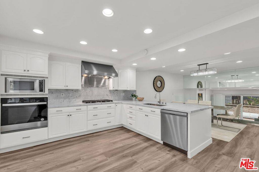 Marina Del Rey, CA 90292,13224 Admiral AVE #D