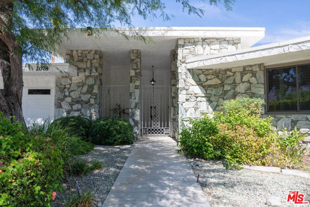 Palm Springs, CA 92264,2078 S Chico DR